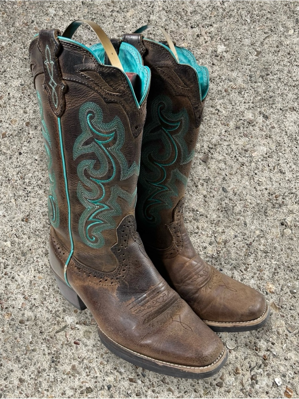 JUSTIN Y2K square toe western boots